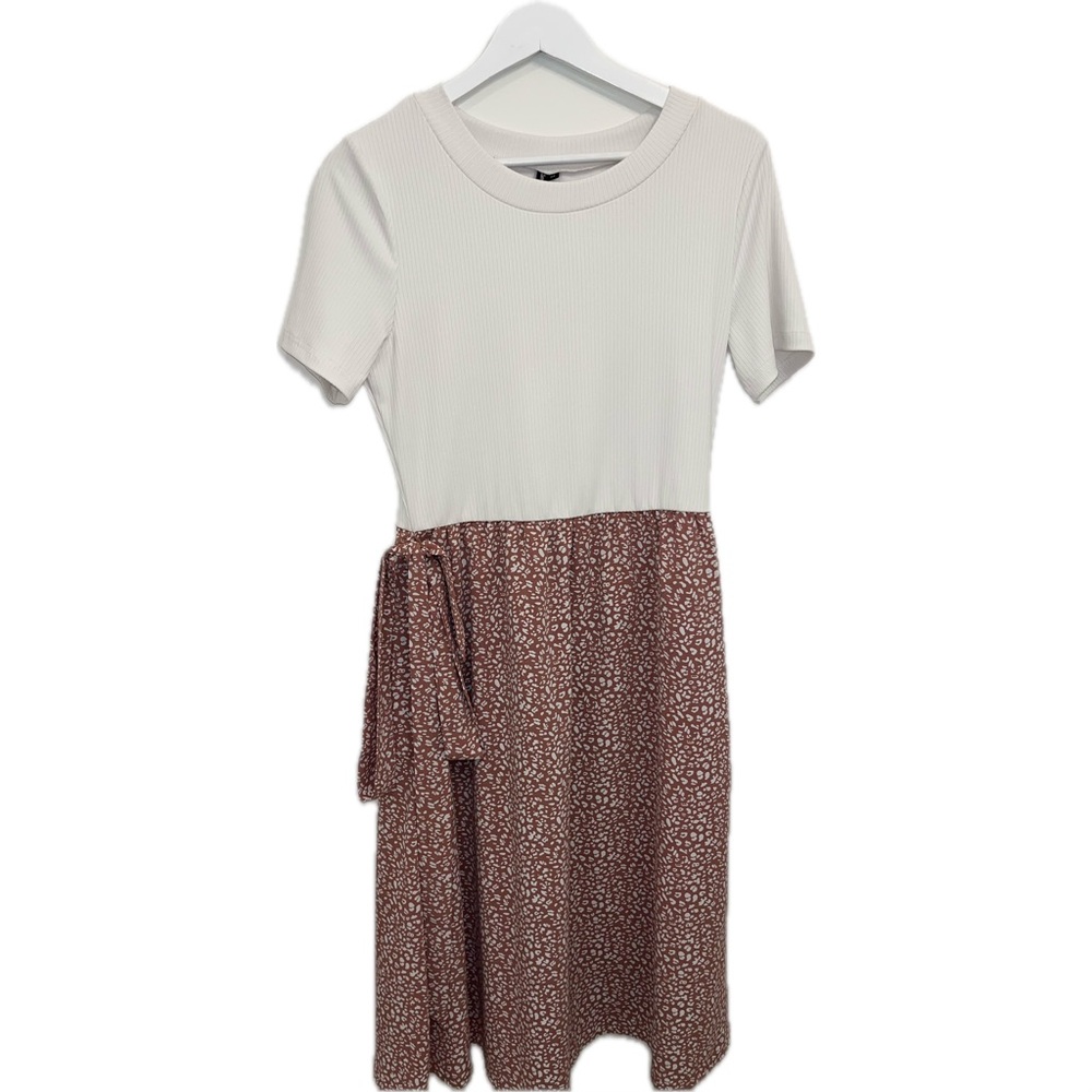 Casual White and Pink Dress